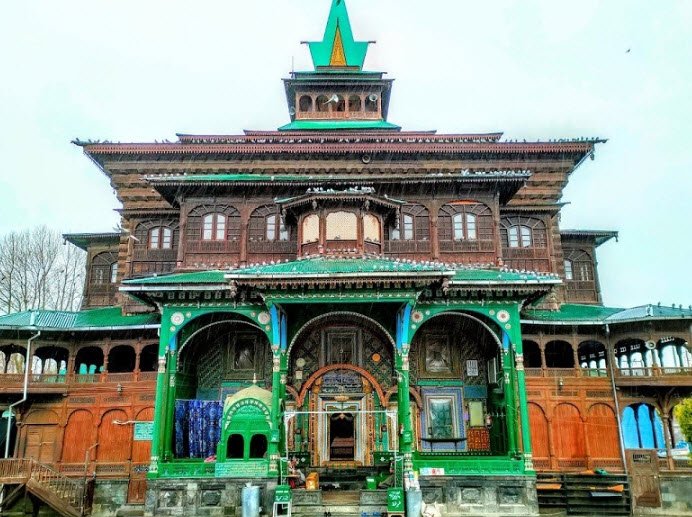 Shah E Hamdan R.H  Mosque